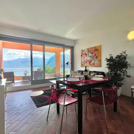 Gaeta 'lake View' Lägenhet San Siro (Lombardy)